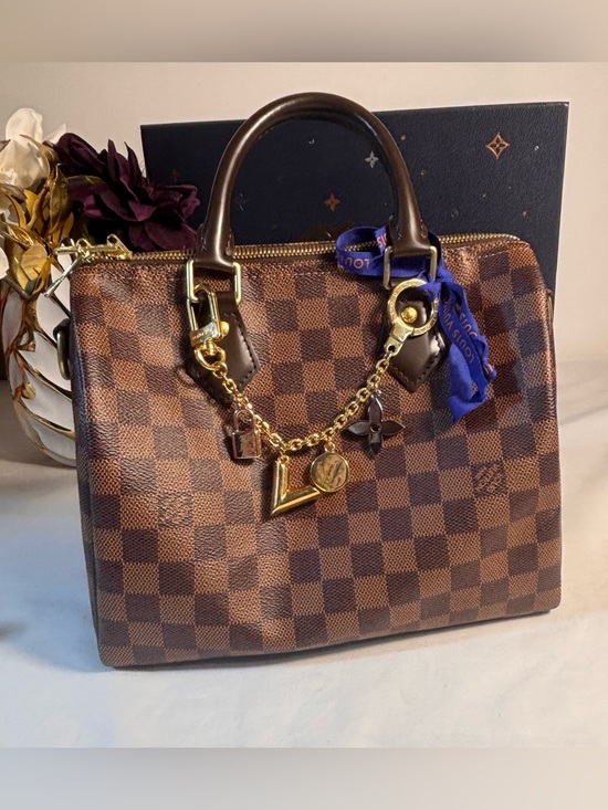 Accessories - Louis Vuitton Kaleido V Bag Charm